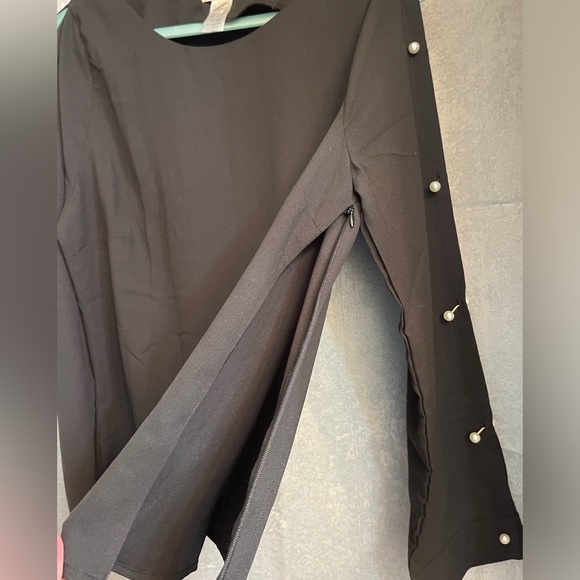 Women’s formal pearl blouse - Picture 4 of 7